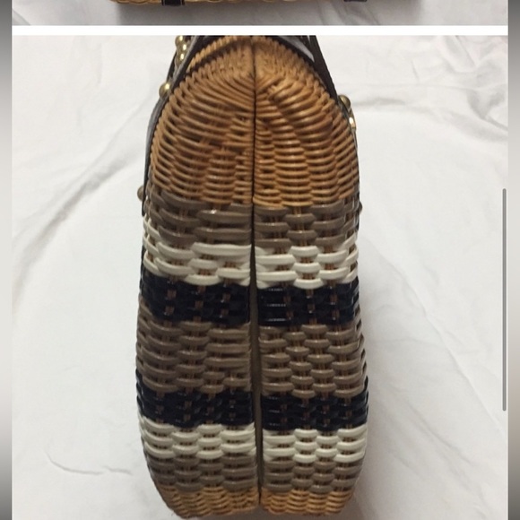 TRINA TURK WICKER BASKET BAG FIRM PRICE - Picture 7 of 11